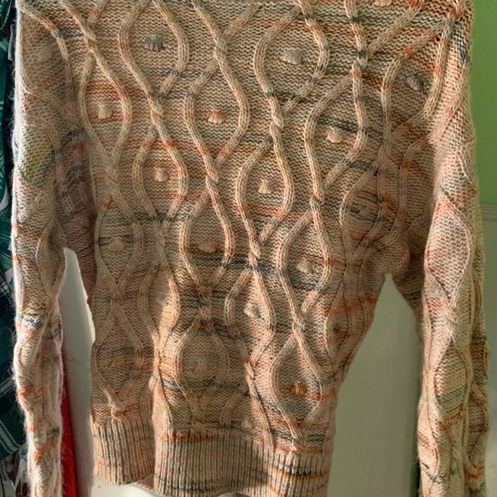 Universal Thread sweater! - Picture 3 of 3